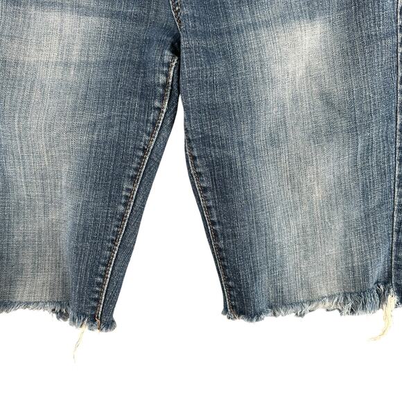 Old Navy The Sweetheart Long Cut-Off Denim Jean Shorts Jorts Raw Hem 4 - Picture 2 of 4